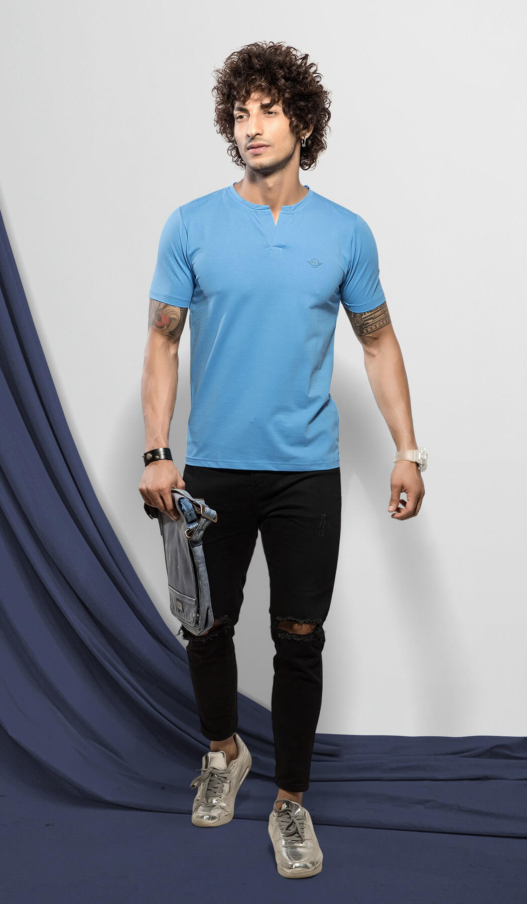 Comeco Henly Neck T-Shirt