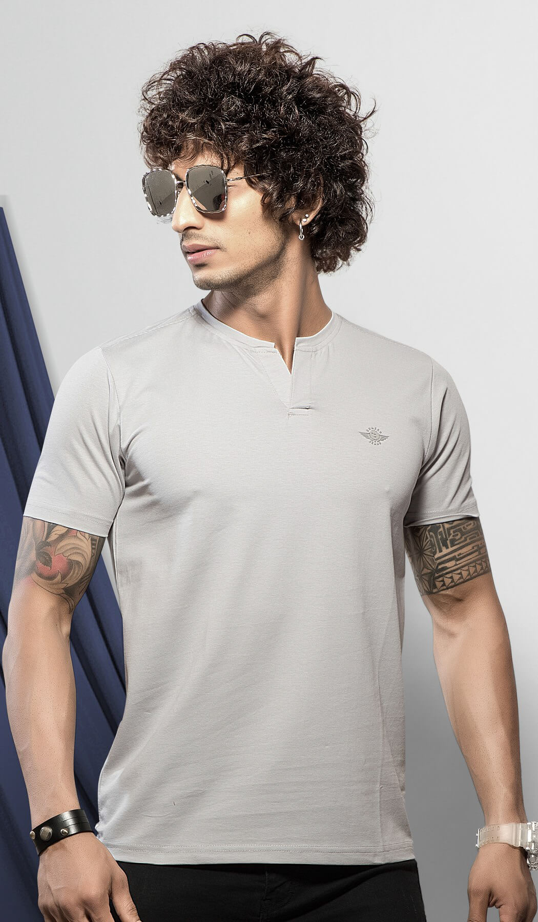 Comeco Henly Neck T-Shirt